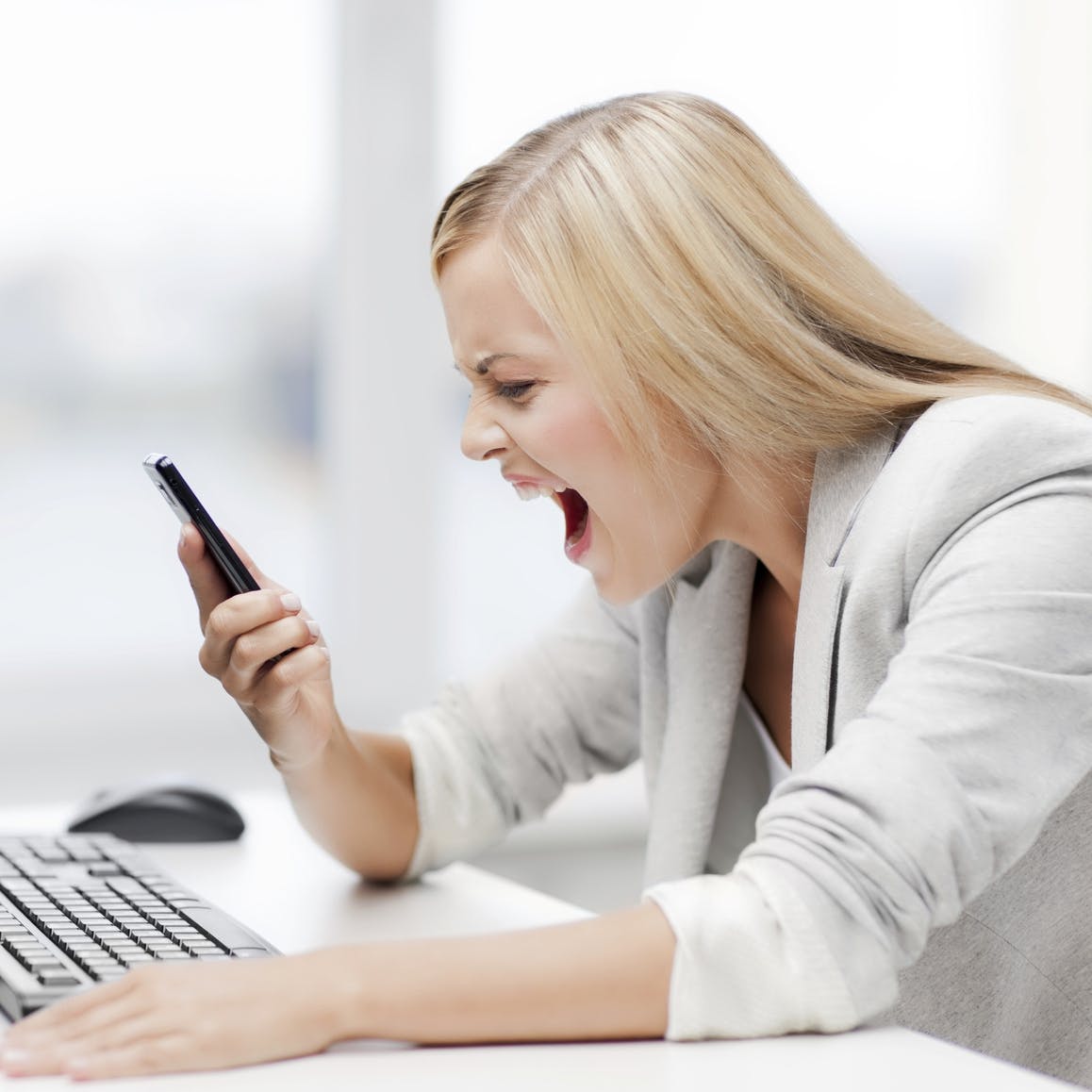 Когда уходят клиенты ПОС материалы